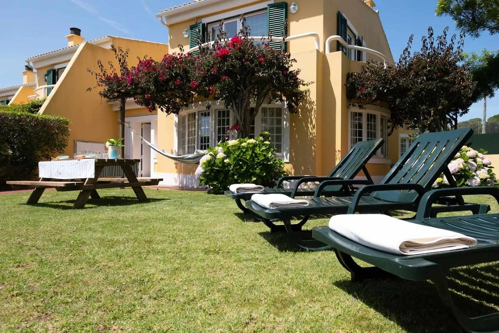 Unique Beach Villa With Ocean View Pool Tennis Cascais